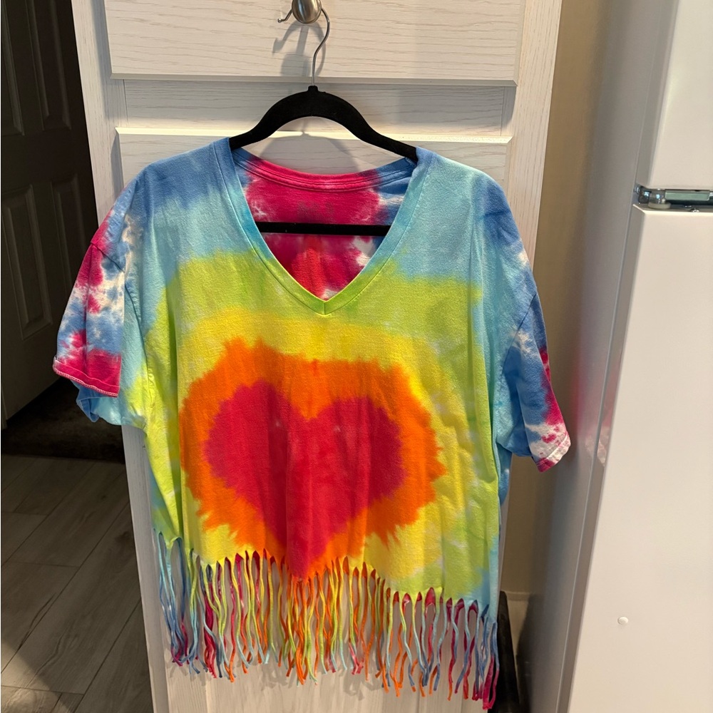 Fruit of the Loom Tie-Dye Heart Fringe Tee